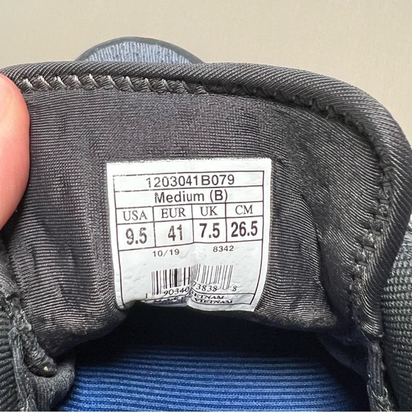 Brooks Cascadia 14 trail running shoes size 9.5 - Picture 10 of 12